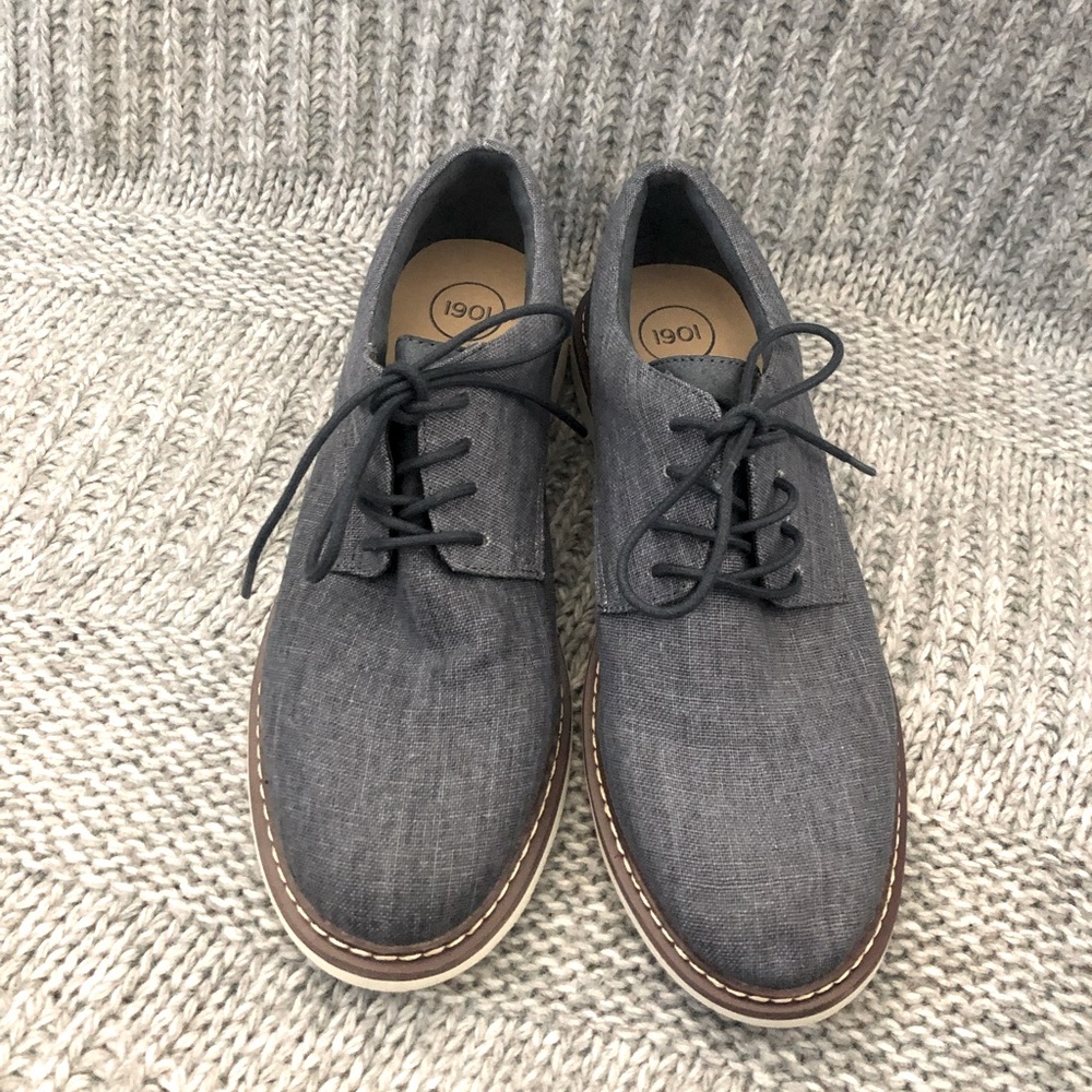 Chambray colored shoes. Used just once. They are really charming.